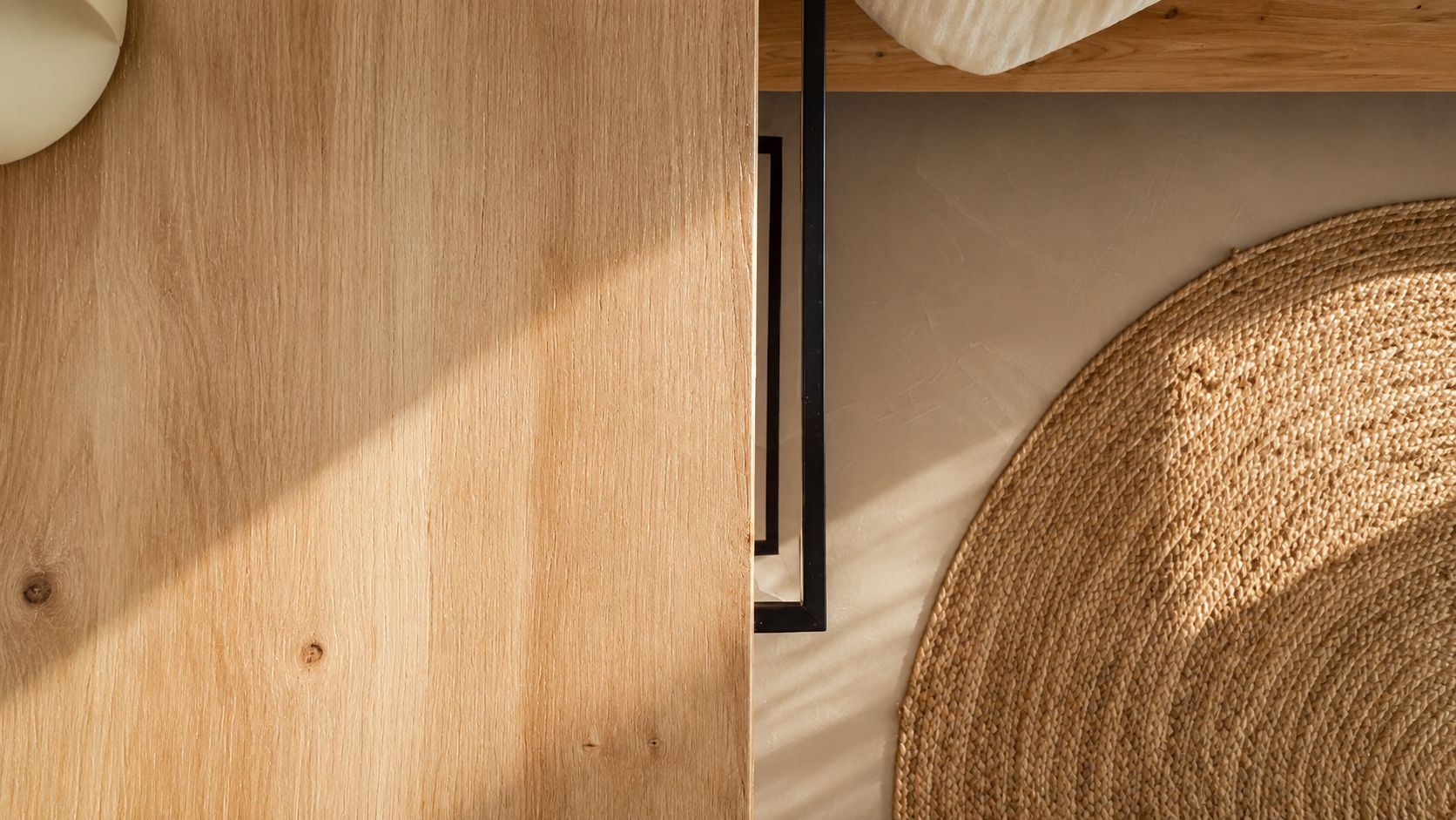 Pillow and linen detail in bedroom one